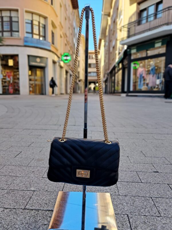 Bolso channel negro