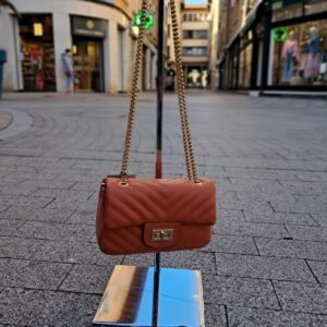 Bolso channel coral